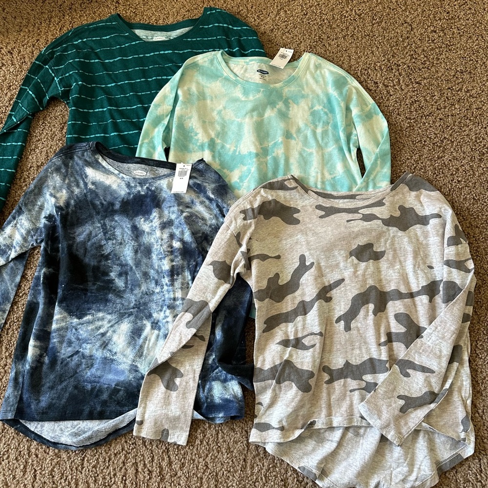 Kids' Old Navy Assorted Long Sleeve Tops - Set of 4 size M (8)
